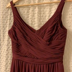 David’s Bridal Short Chiffon V-neck Dress